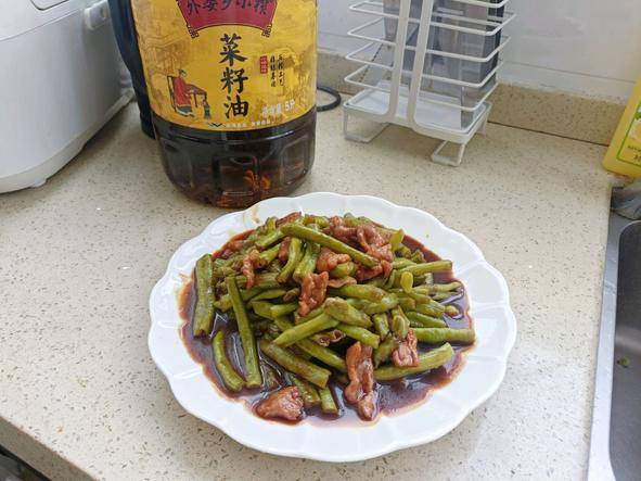 肉片炖豆角