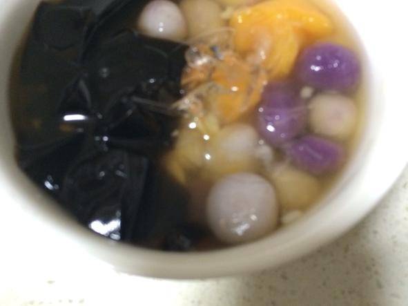 冰镇糖水豆花