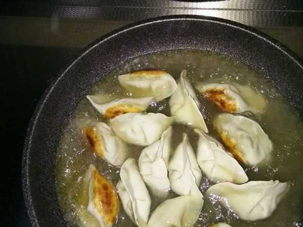 生煎速冻水饺