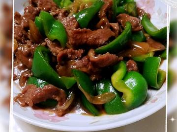 香滑鲜嫩青椒牛肉片