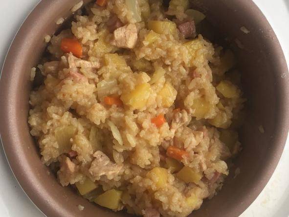 鸡肉土豆电饭煲焖饭