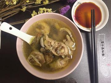 蚝豉干香菇鸡肉汤