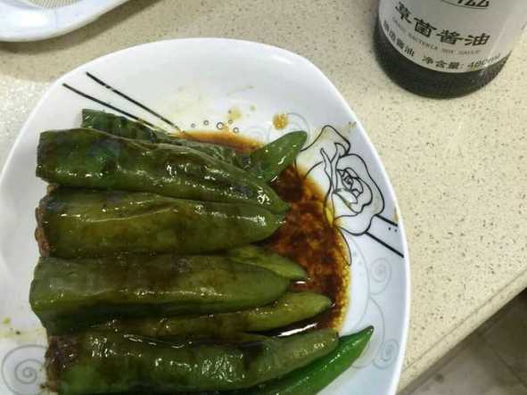 草菌酱油娘尖椒