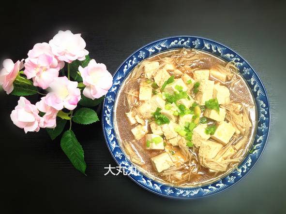 金针菇烧豆腐