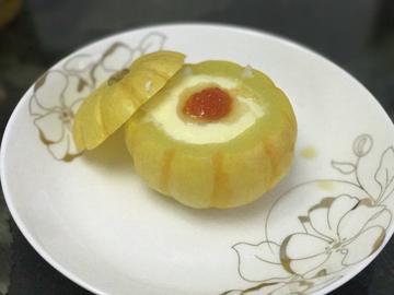 宝宝营养餐#鱼子酱金瓜炖蛋