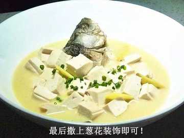 鲫鱼豆腐汤