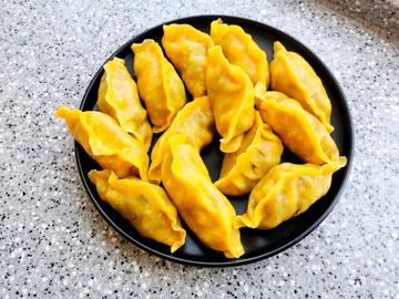 玉米面饺子(西葫芦馅)