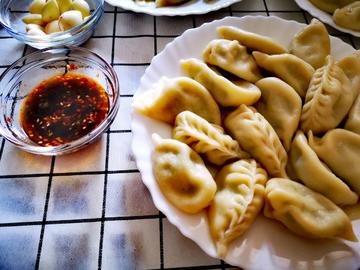 韭菜猪肉三鲜饺子