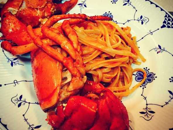 波士顿龙虾烩意大利宽面Lobster linguine