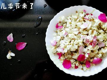 蒸槐花