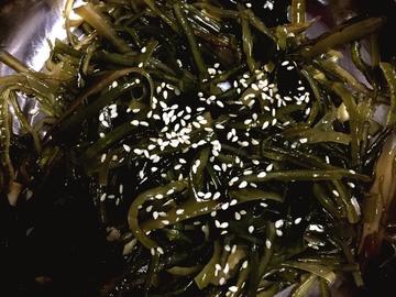 日式凉拌海藻菜海白菜裙带菜-鲜甜可口