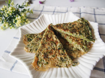 香椿芽鸡蛋饼