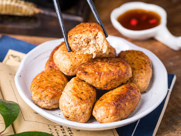 蔬菜鸡胸肉饼