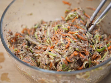 超少油健康的西葫芦烤饼｜烤箱快手食谱做法步骤图解7