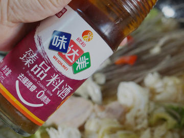 白菜粉条炖豆腐做法步骤图解5